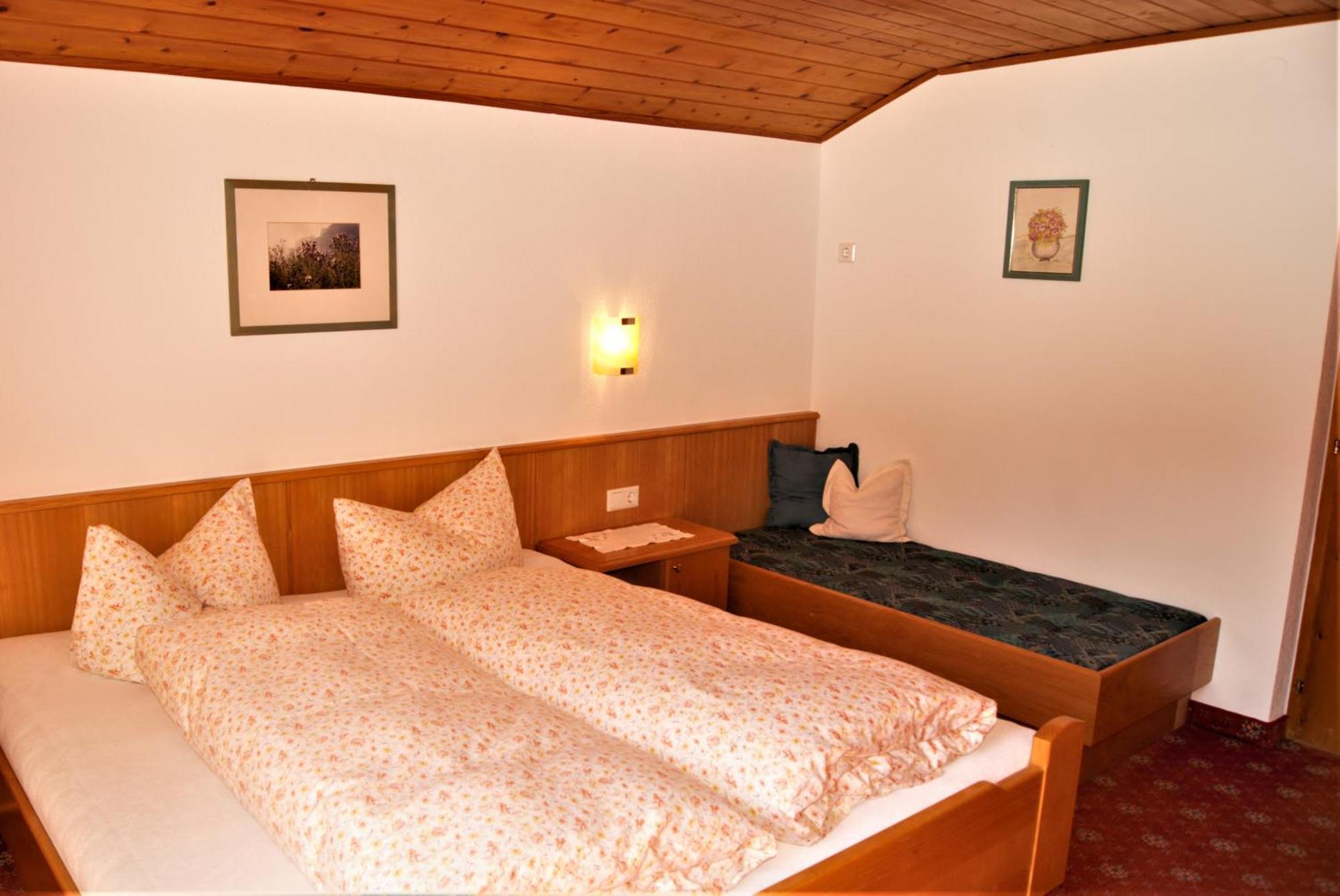 Landhaus St. Hubertus Kaunertal Δωμάτιο φωτογραφία